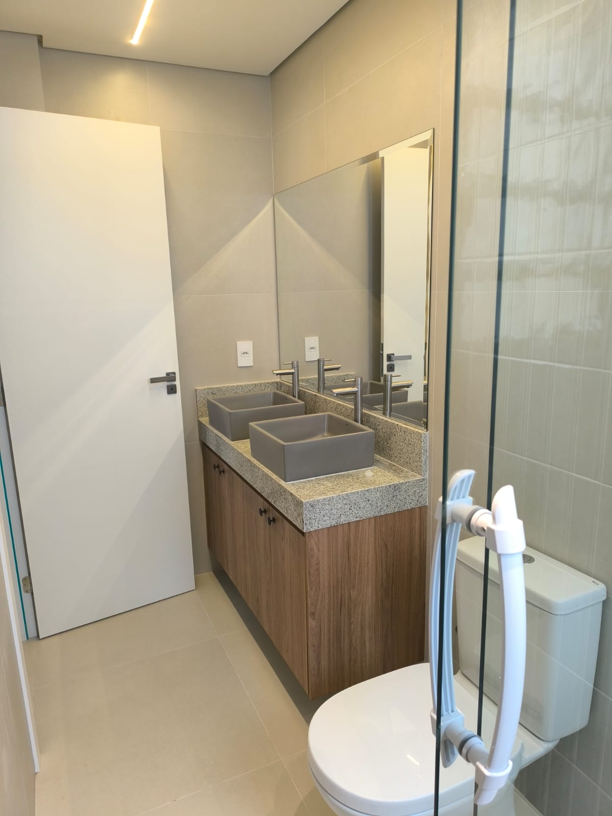 PHOTO-2025-11-05-15-04-30 (1)